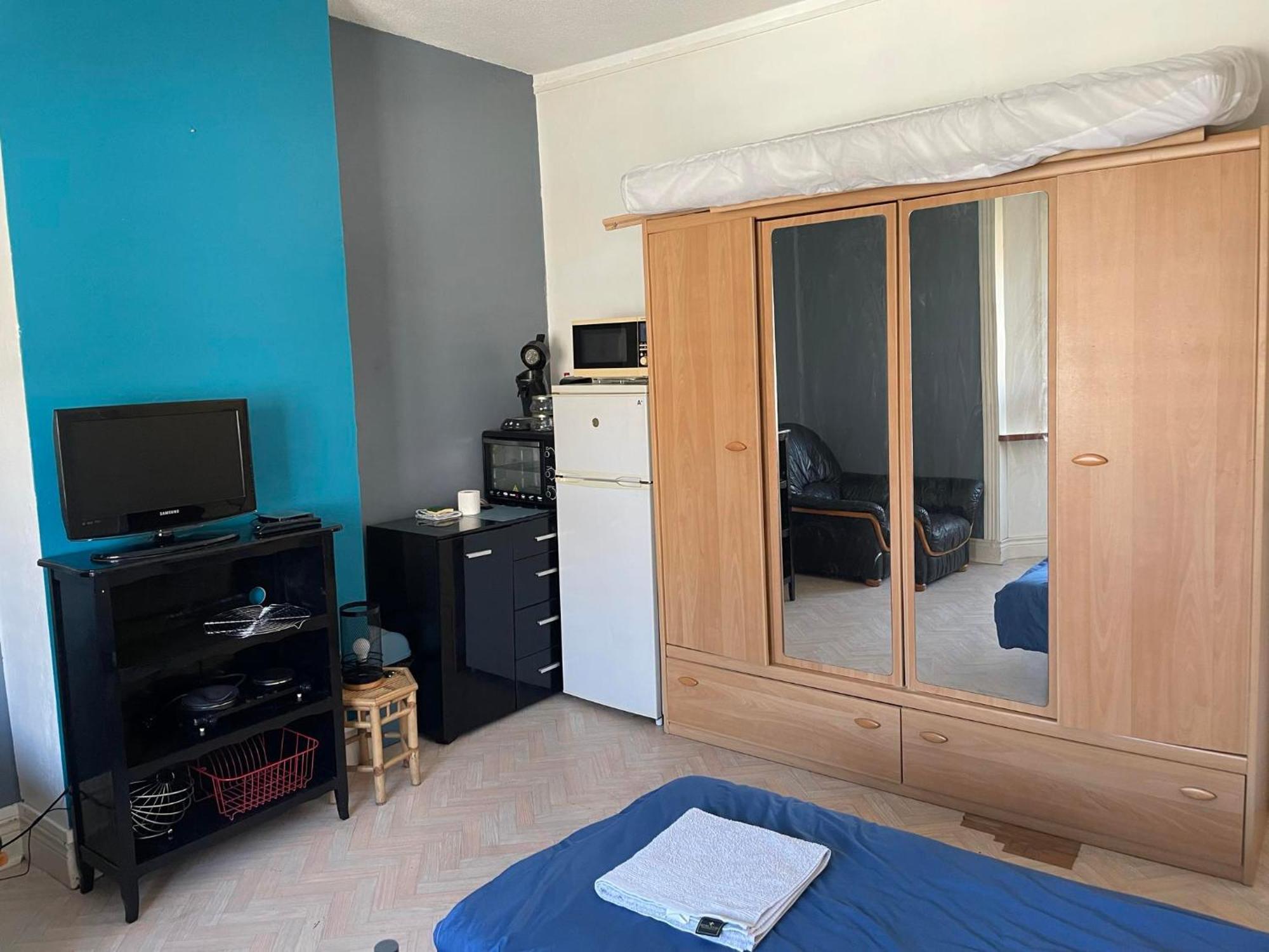 Grande Chambre - Fumeur Dunkirk Exterior photo
